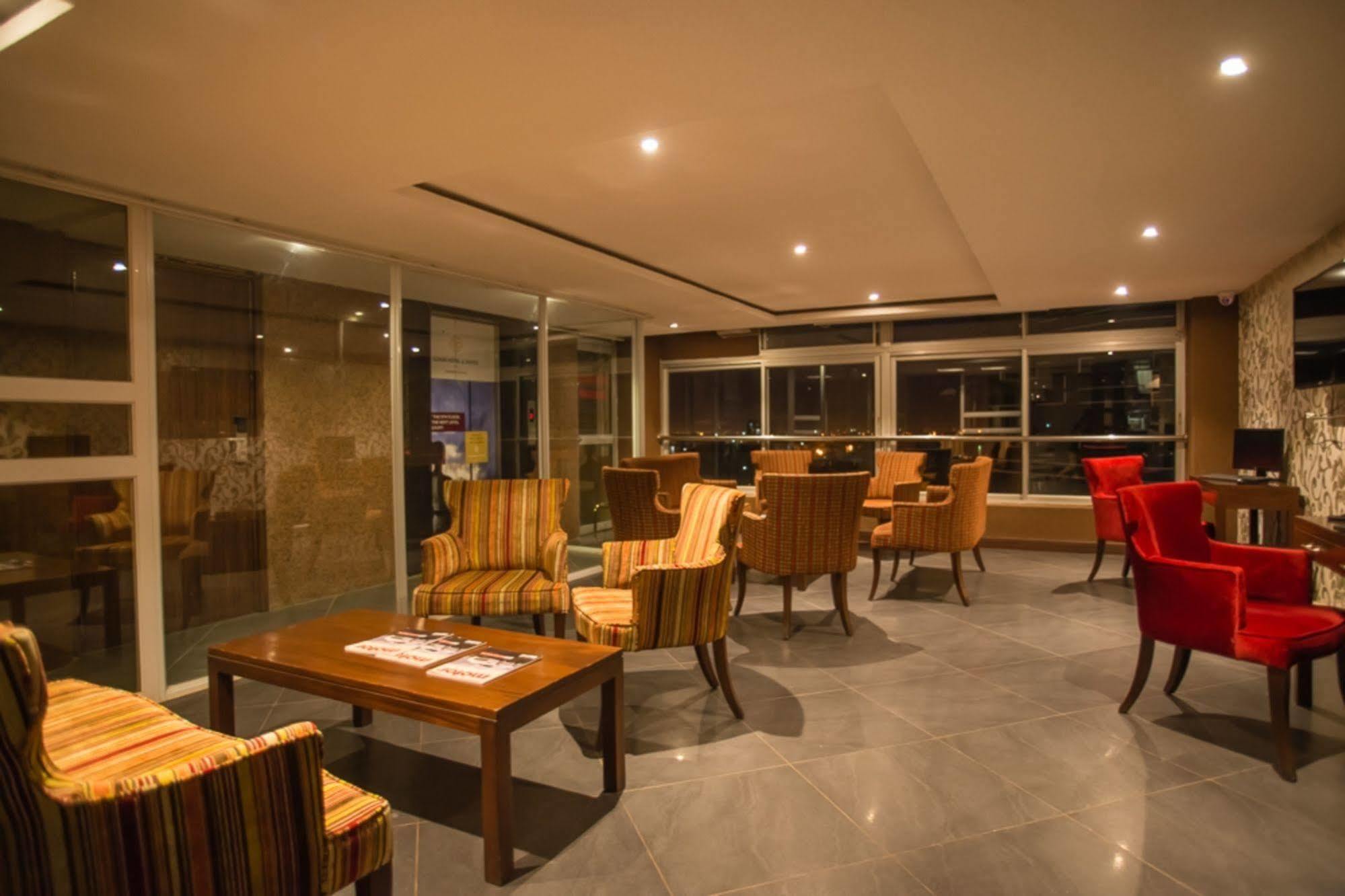 Diamond Plaza Apartments Nairobi Exterior foto